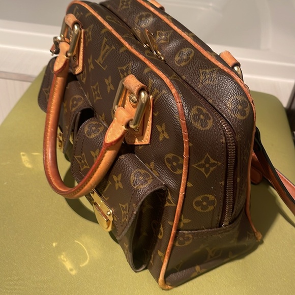 LV manhattan bag - Picture 8 of 11